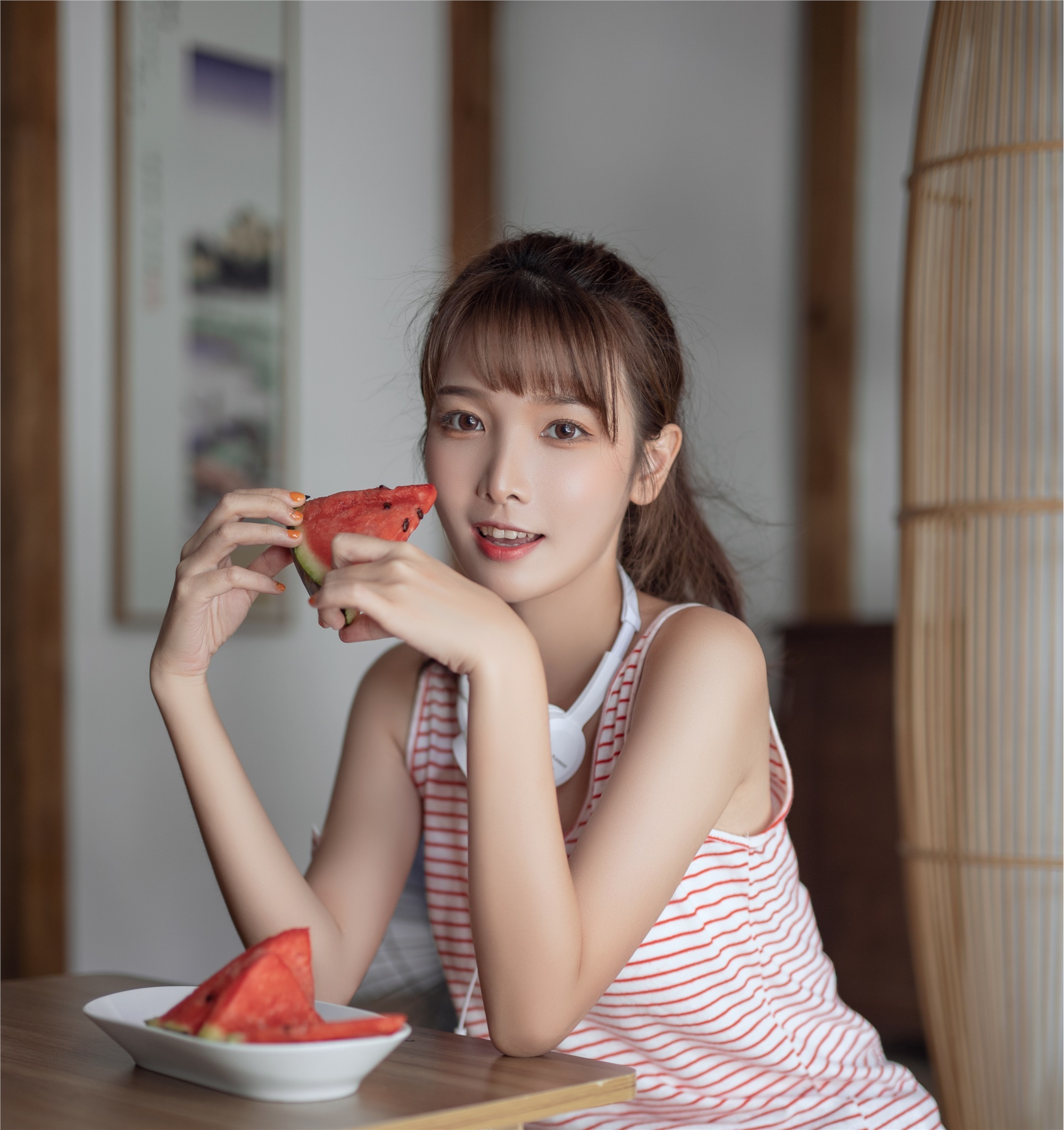 YITUYU art picture language 2021.08.13 Watermelon girl Xiangxiang